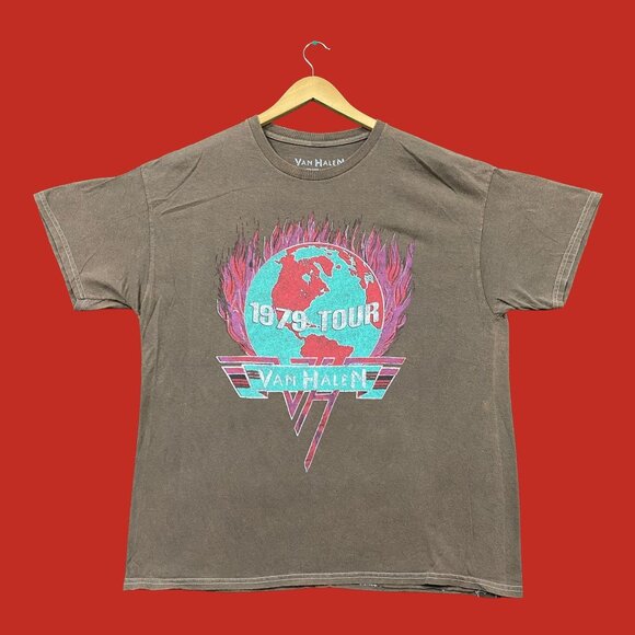 Urban Outfitters Brown Graphic Tee - Picture 1 of 6